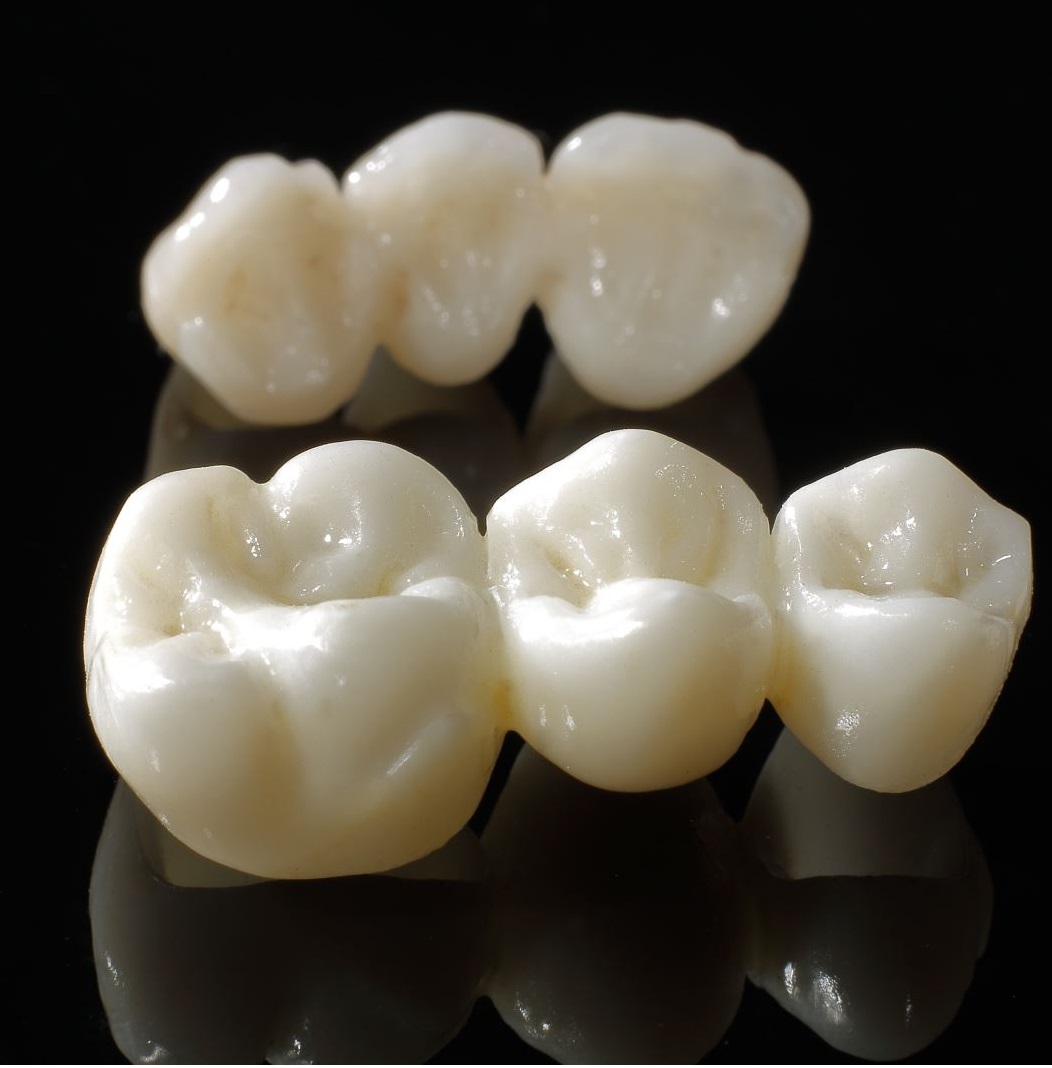 Răng sứ Ceramill